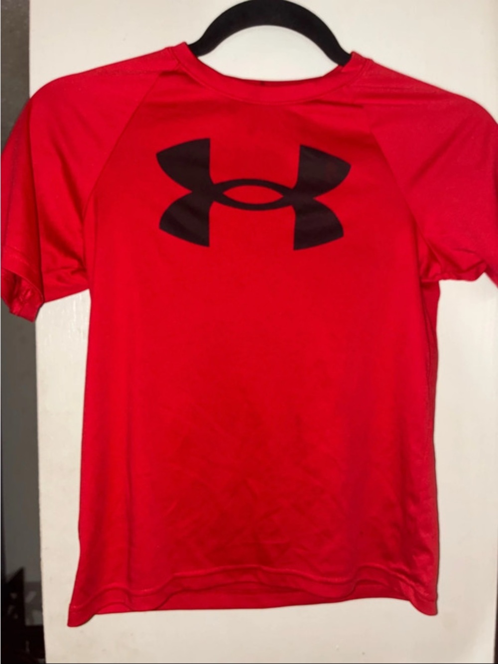 Under Armour Red Short-Sleeve Performance Tee with Black Logo